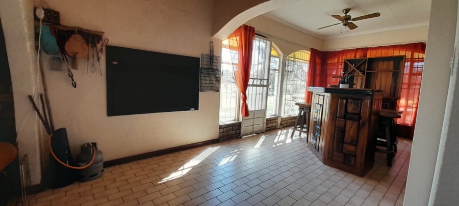 10 Bedroom Property for Sale in Klerksdorp Rural North West